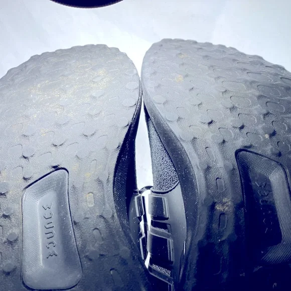 Adidas HWA‎ - Picture 7 of 9